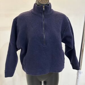 Patagonia Women's Navy and Blue quarter zip 100% wool
